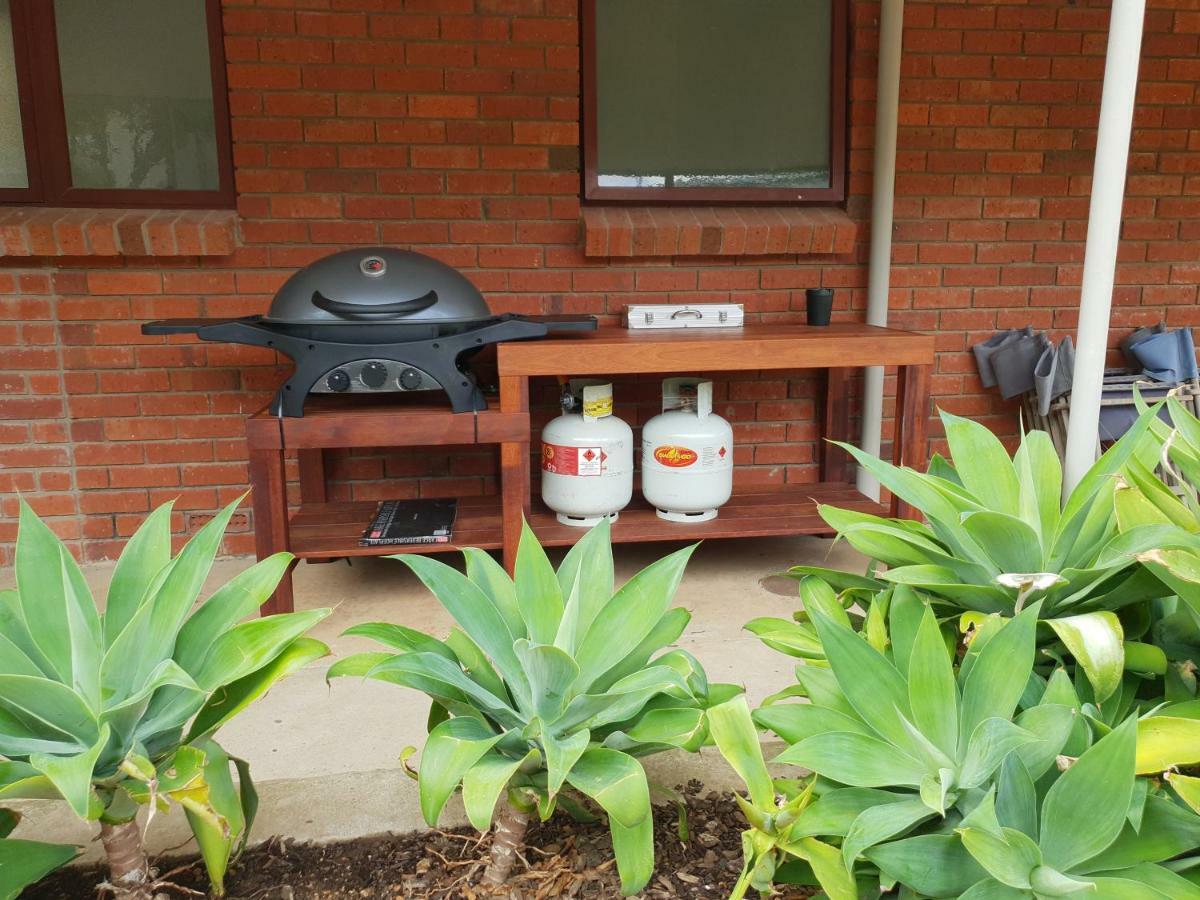 Berds Nest Villa Emu Bay Exterior photo
